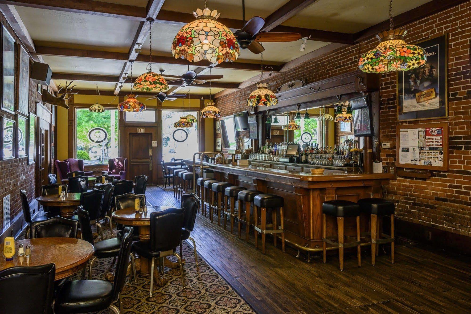 The Jack London Lodge Glen Ellen Exterior photo
